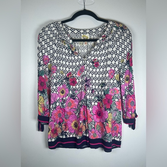 Anthropologie Fig and Flower Pink/Navy Floral Print Blouse 3/4 Sleeve. Size PM. - Picture 1 of 8